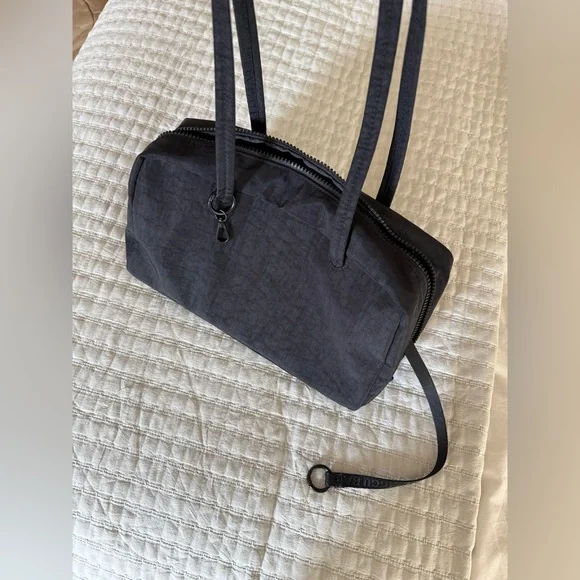 Baggu // small nylon bowler bag - Picture 2 of 5